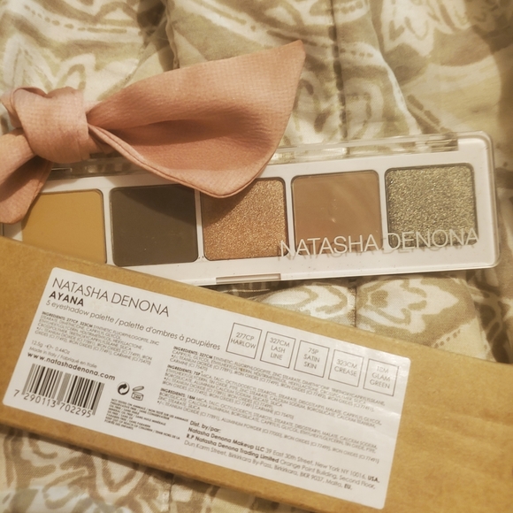Natasha denona eyeshadow pallette - Picture 2 of 4